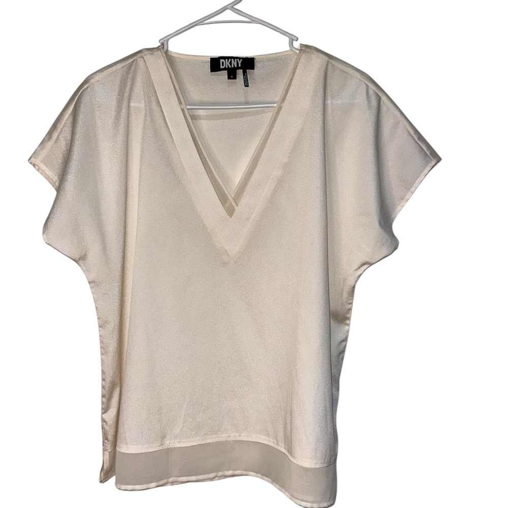 DKNY Cream V-Neck Short Sleeve Blouse